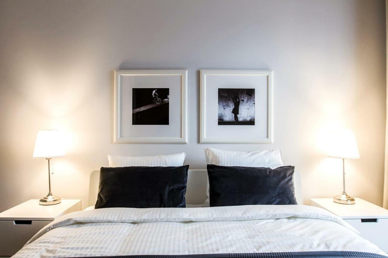 Modern 1Bd Apartment In Old Town By Hostlovers Kaunas Buitenkant foto